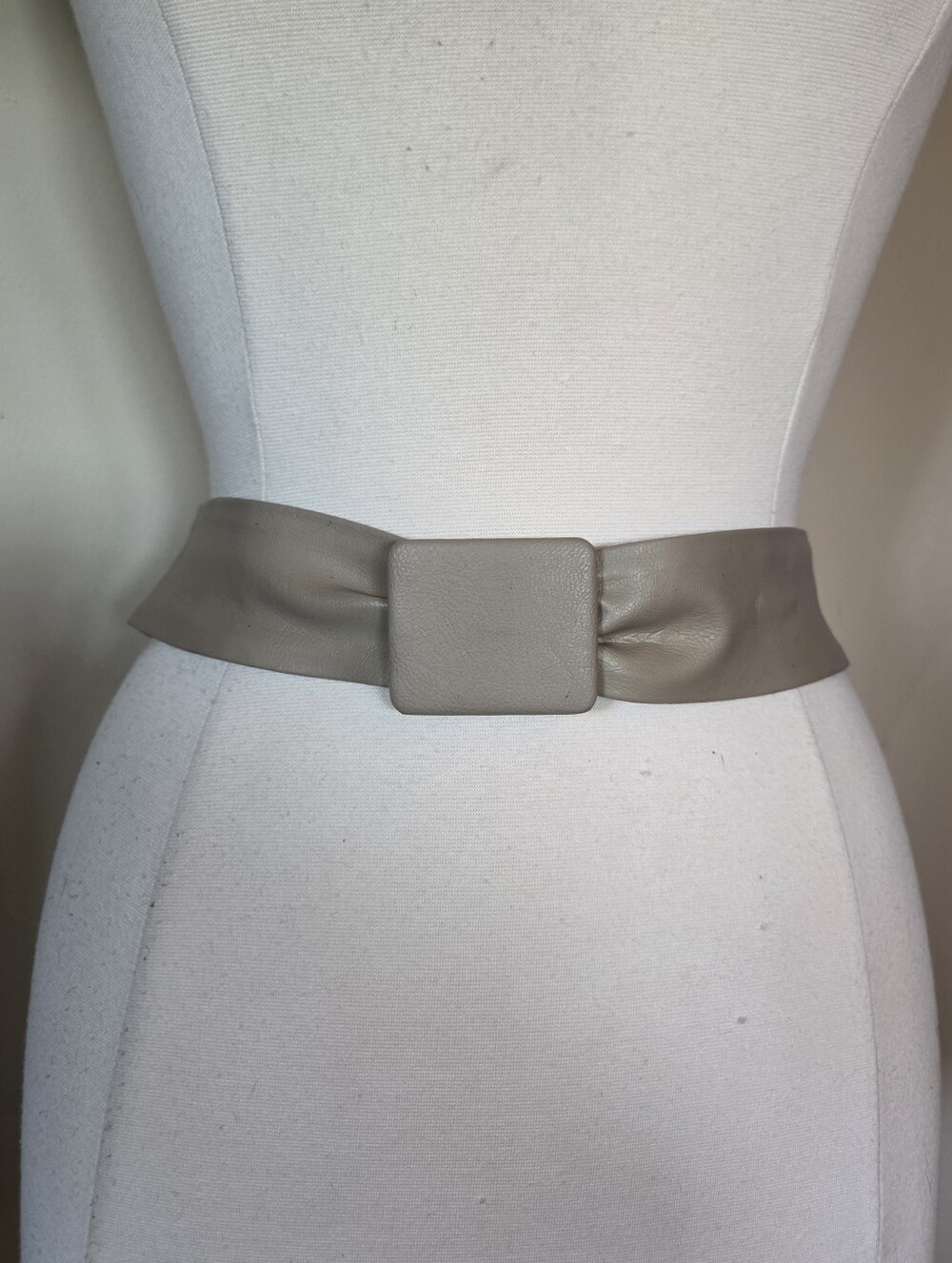 Vintage Astor Leather Belt